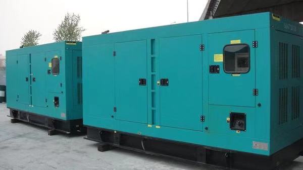 承德康明斯400kw大型柴油二手发电机组