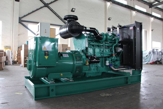 承德320kw康明斯柴油发电车出租_COPY_COPY